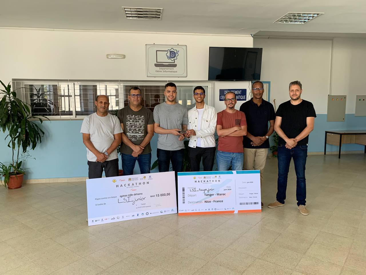 First Prize at 'Sustainable Coast' Hackathon for Playa-Amigos