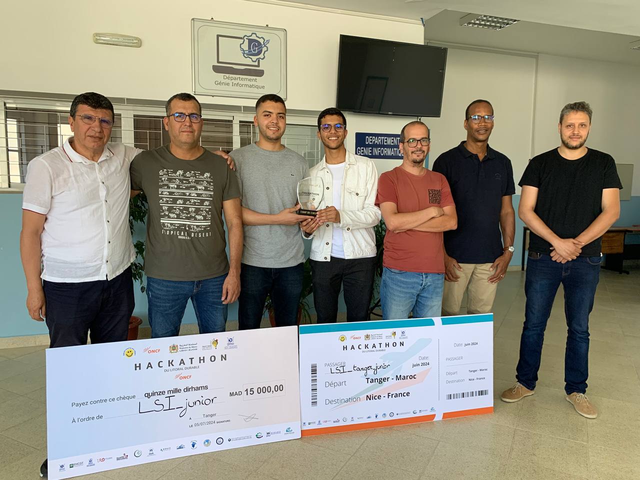 First Prize at 'Sustainable Coast' Hackathon for Playa-Amigos